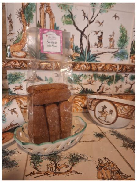 SAVOIARDI ALLA ROSA DAMASCENA